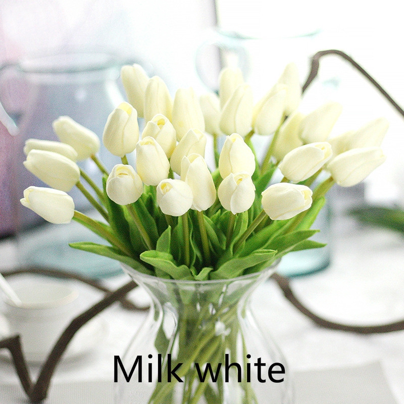 Hoa Tulip Giả Trang Trí Tiệc Cưới