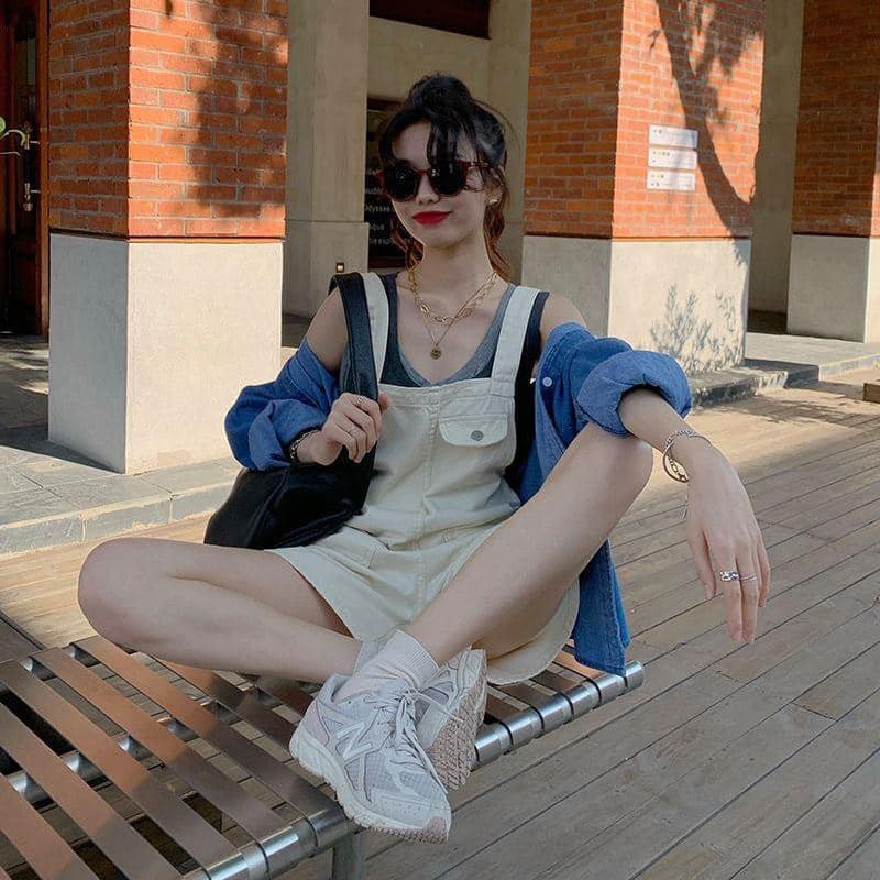 (ảnh thật) yếm quần ngắn 🍁 yếm dáng xuông , vải kaki mềm mát màu trắng sữa, unisex, ulzzang, giá rẻ, XUONGMAYHANOI.2