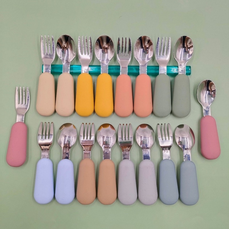 Thìa dĩa ăn dặm cho bé chất liệu inox cán cầm silicon không chứa BPA an toàn