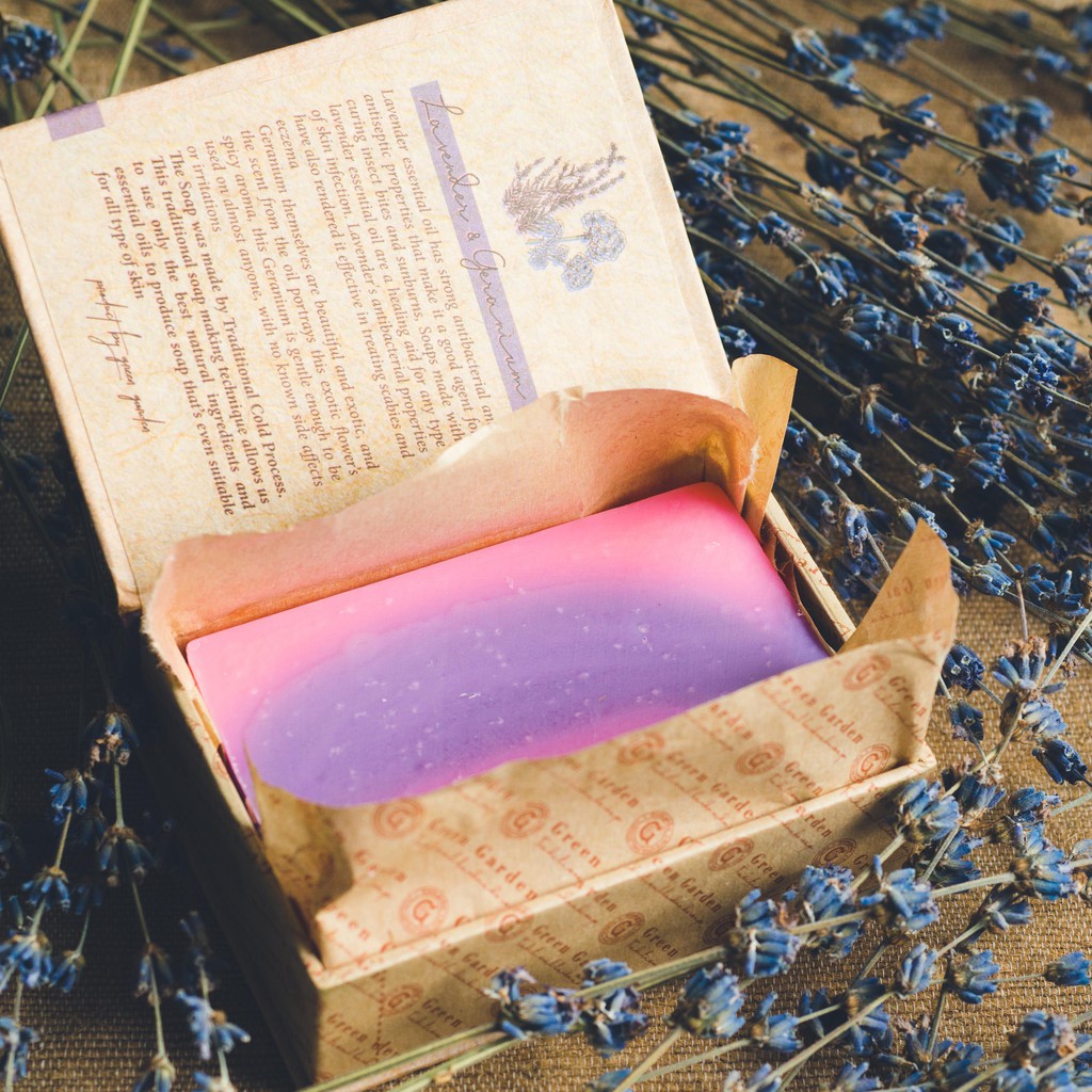 Xà phòng handmade cao cấp Oải Hương & Phong Lữ từ Green Garden