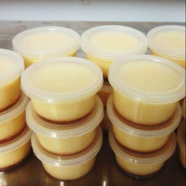 20 hộp nhựa hàng Việt có nắp làm bánh flan, sữa chua.