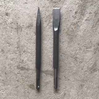 Mũi đục bê tông gài 14mm , đuôi trơn 17mm ( nhọn , dẹp)