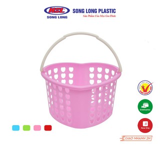 Giỏ nhựa đựng đồ hình trái tim Song Long Plastic nhỏ gọn tiện lợi, có quai cầm