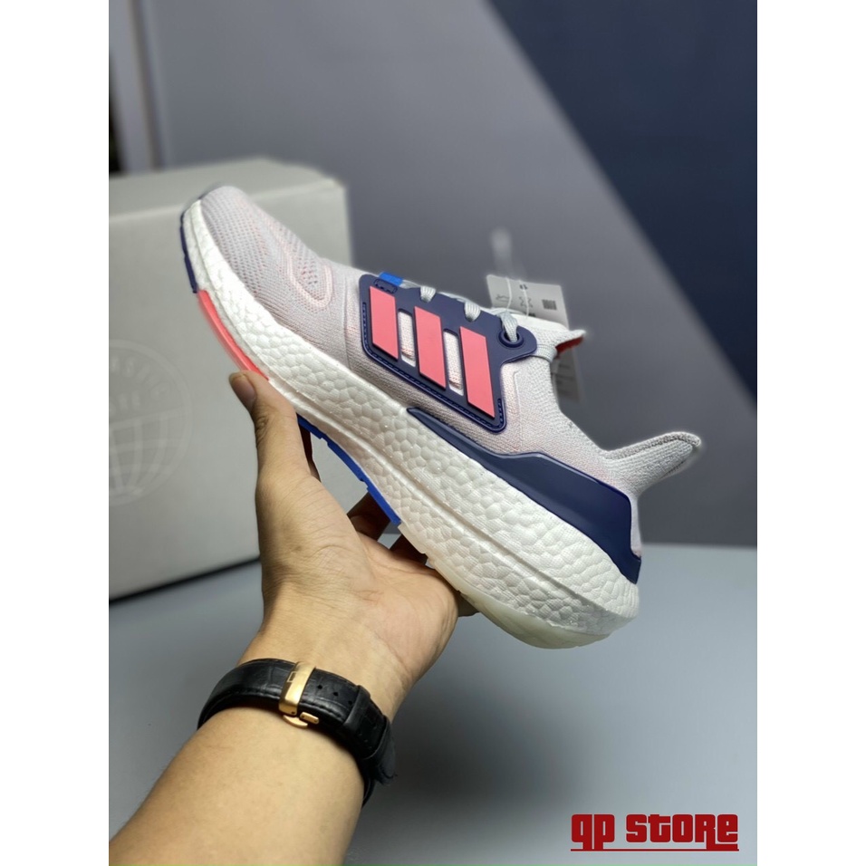 Giày Thể Thao Adidas Ultraboost 22