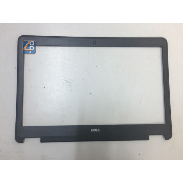 Thay vỏ mặt B cho laptop Dell Latitude E5540 màn hình Không cảm ứng