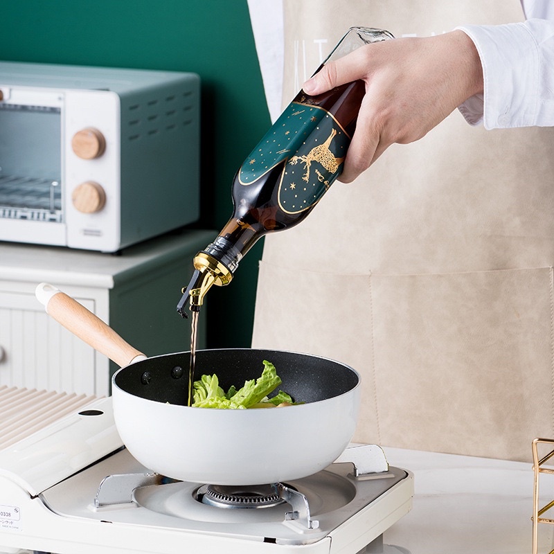 Bộ 4 Chai Đựng Gia Vị Kèm Khung Hoạ Tiết Hình Hươu Lạ Mắt