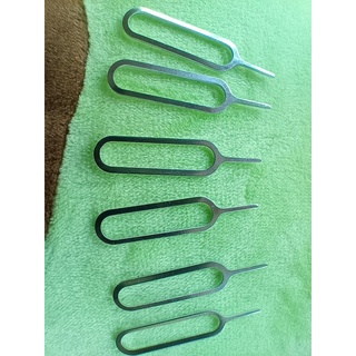 2 Que chọc sim cho điện thoại