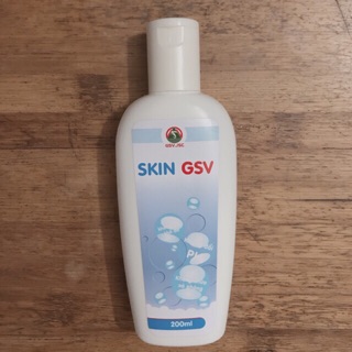 Sữa rửa mặt cho da mụn 200ml của thương hiệu GSV uy tín