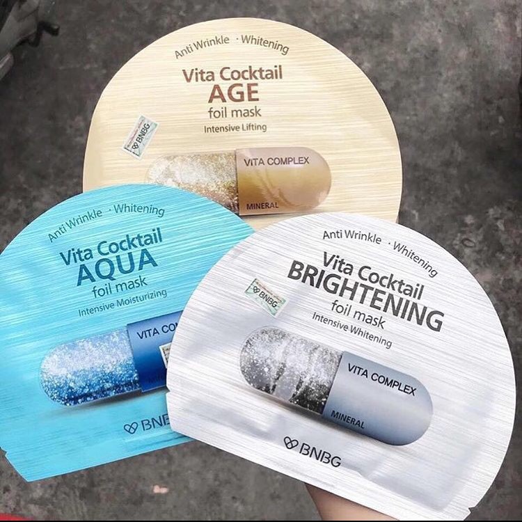 Mặt nạ dưỡng ẩm BNBG Vita Cocktail Aqua Foil Mask 30ml