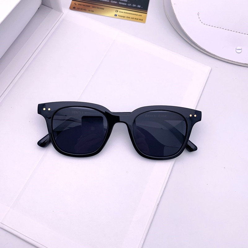 Kính chữ V hót nhất 2022