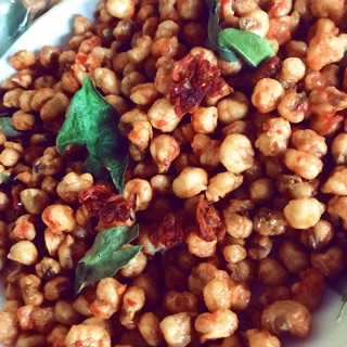 NGÔ CAY BÒ KHÔ LÁ CHANH