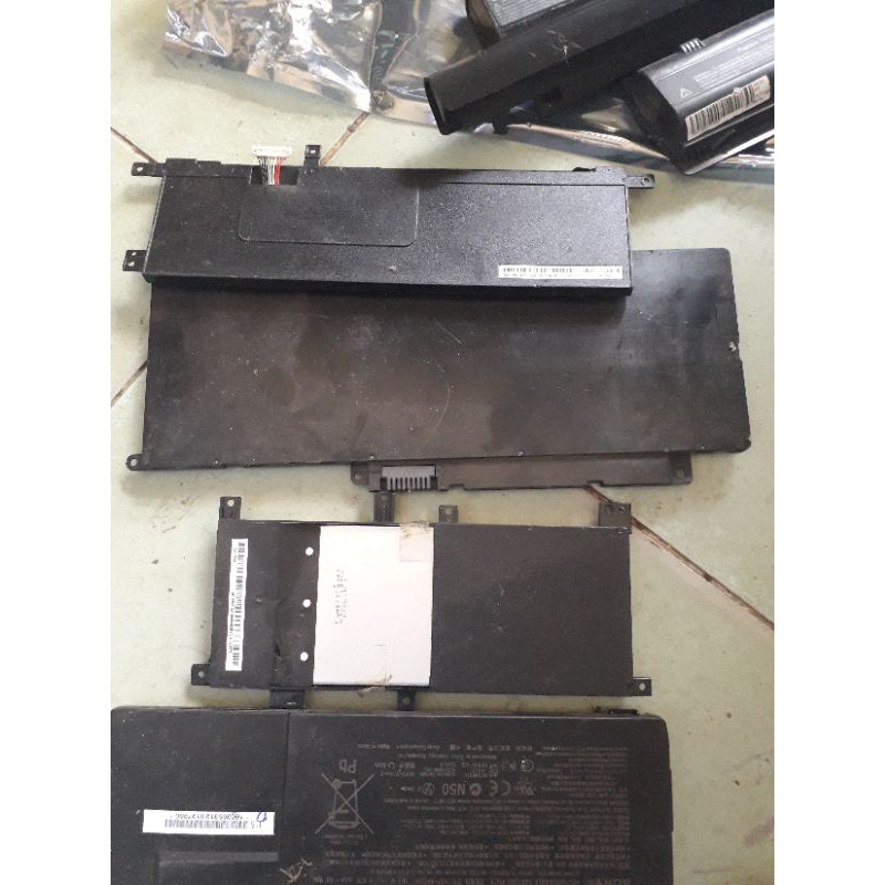 Pin laptop cũ chai, hỏng