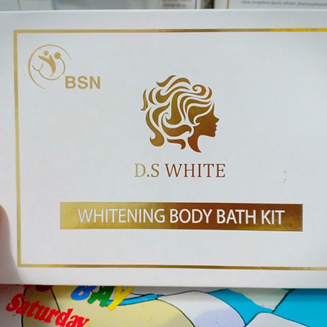 Tắm trắng D.S White