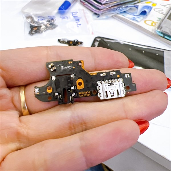 Cụm sạc / bo mạch sạc / vĩ sạc ( mic, tai nghe ) Realme 5i, Realme C3, C3i linh kiện thay thế , bảo hành lỗi