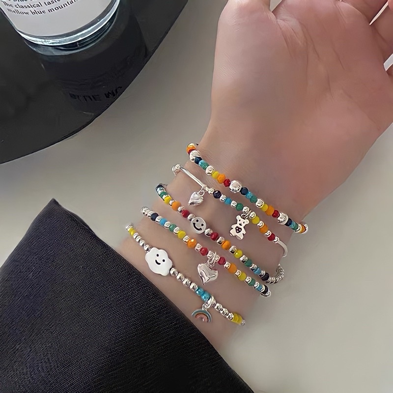 ĐỌC KĨ MÔ TẢ - Vòng tay dây cước hạt cườm gắn charm