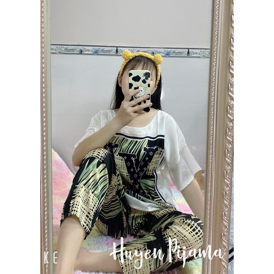 Đồ bộ pijama set tay ngắn cổ tròn lụa satin | BigBuy360 - bigbuy360.vn