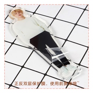 Standee BTS tượng mica
