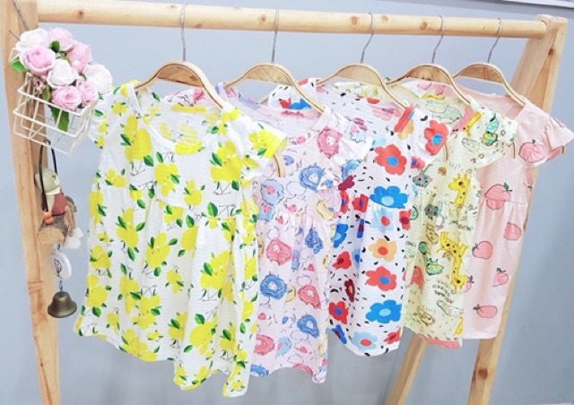 Váy cánh tiên bé gái