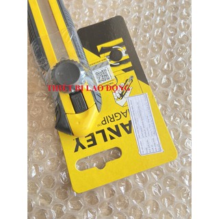 Dao rọc 18mm Stanley STHT10418-8