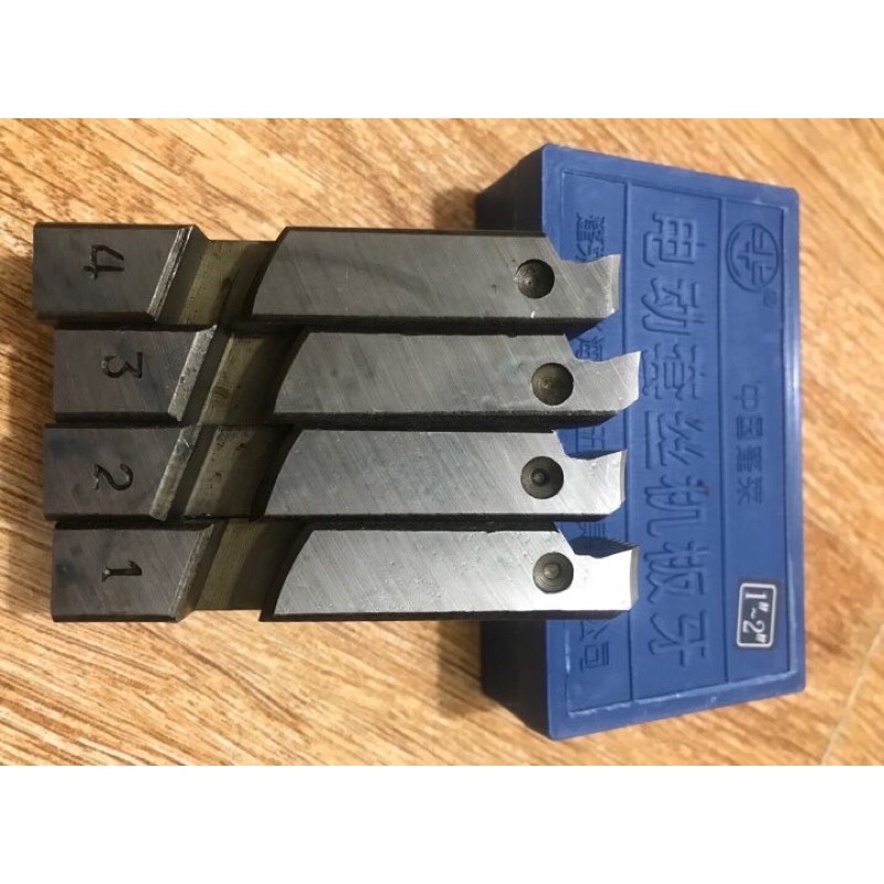 Dao tiện ren ống 1/2"-3/4" Trung Quốc Chất Lượng Cao