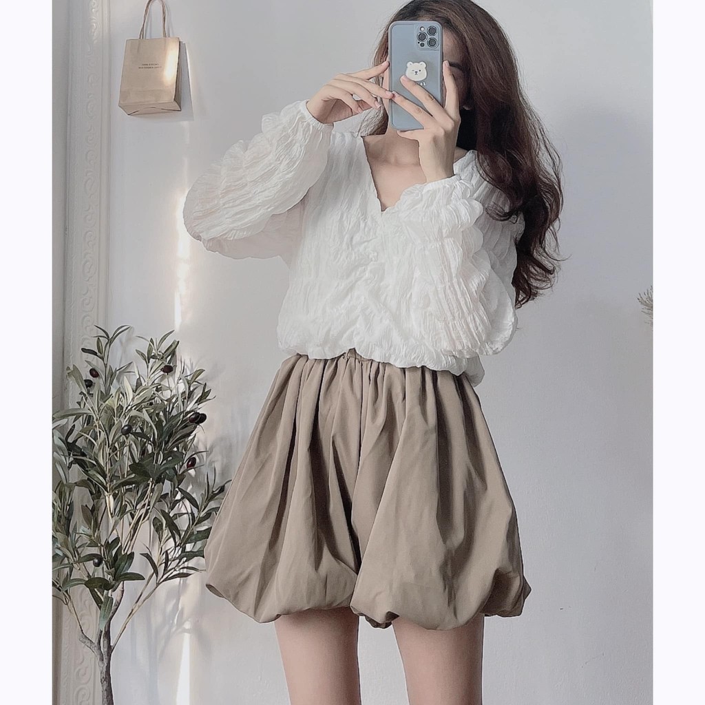 Set áo croptop cổ V kèm quần boom, Set áo crotop ullzang Hàn Quốc - Mono Boutique