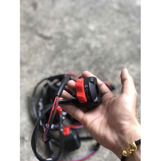 Cùm công tắt phải TFX