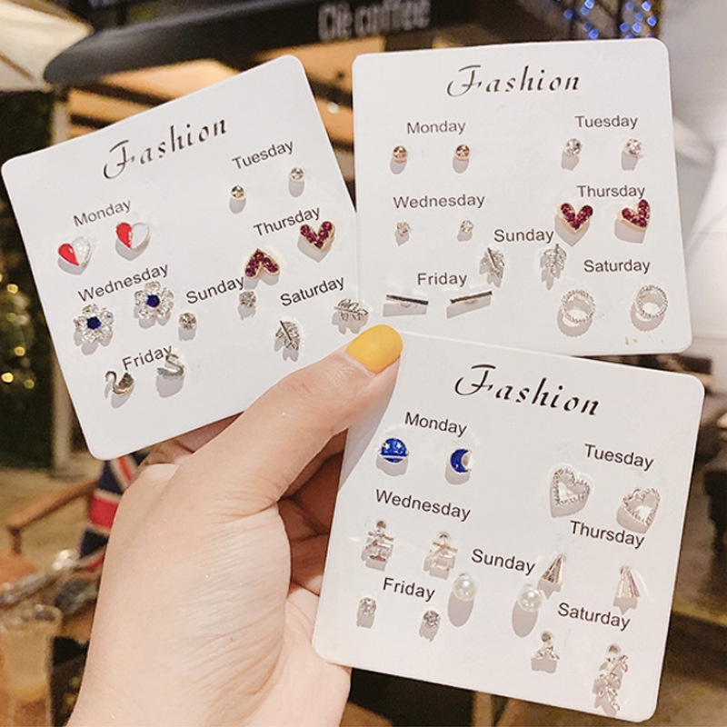 Khuyên Tai Nhỏ Và Đơn Giản Ngọt Ngào Thời Trang Hàn Quốc