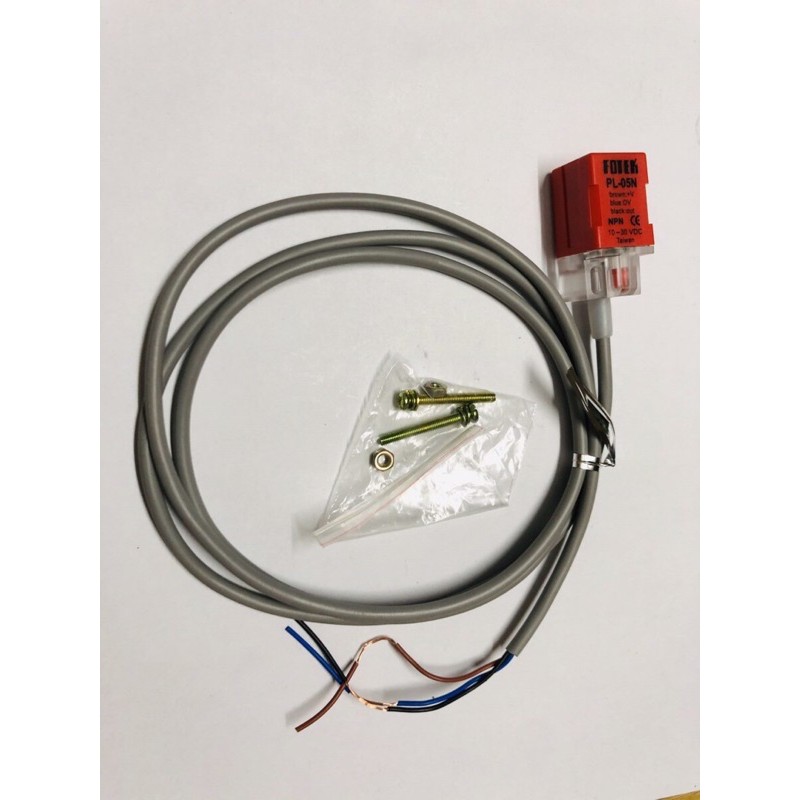 Cảm biến tiệm cận Fotek PL-05N.