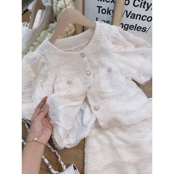 SET ÁO CROPTOP BÔNG REN NỔI + CHÂN VÁY KEM