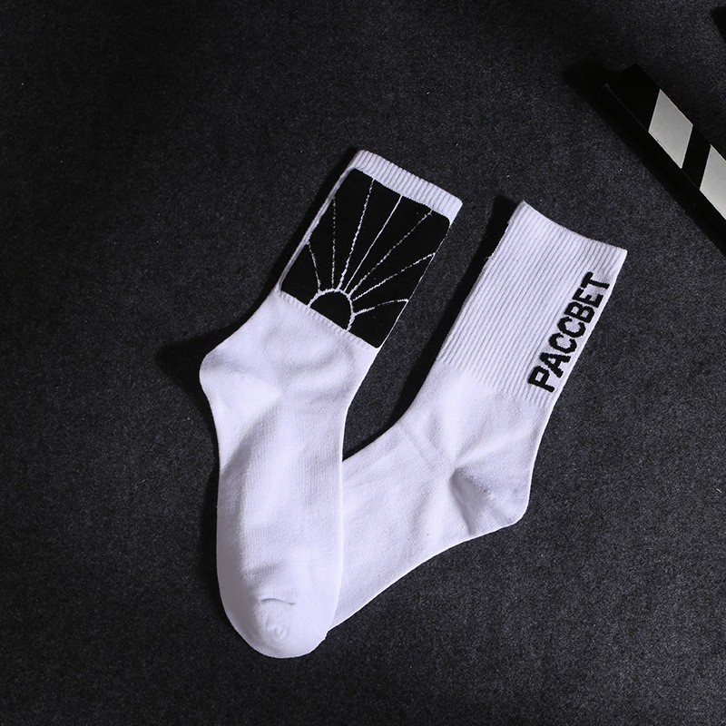 Tất vớ Gosha Rubchinskiy PACCBET loại mỏng - Sẵn hàng