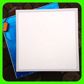 Đèn led panel âm trần 600x600mm 48W. ///
