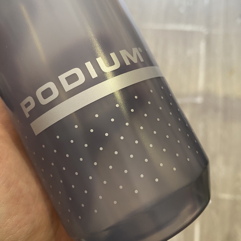 Bình Nước Camelbak Podium Trong Suốt Màu Khói 620ml/710ml