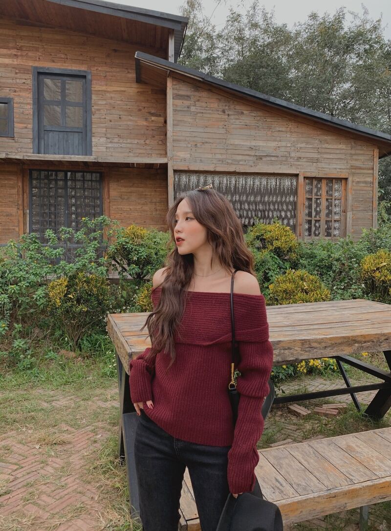 Áo len gân trễ vai A-4070