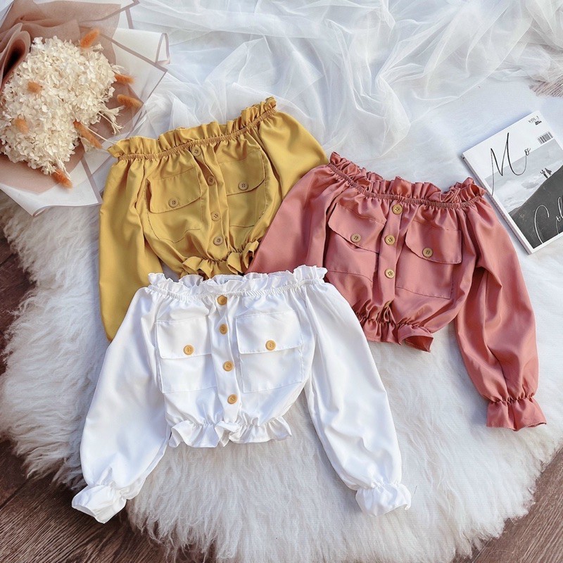 áo croptop bẹt vai túi hộp phối nút mới về