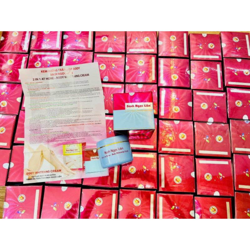 Kem body bạch ngọc liên 2 màu xanh và hồng