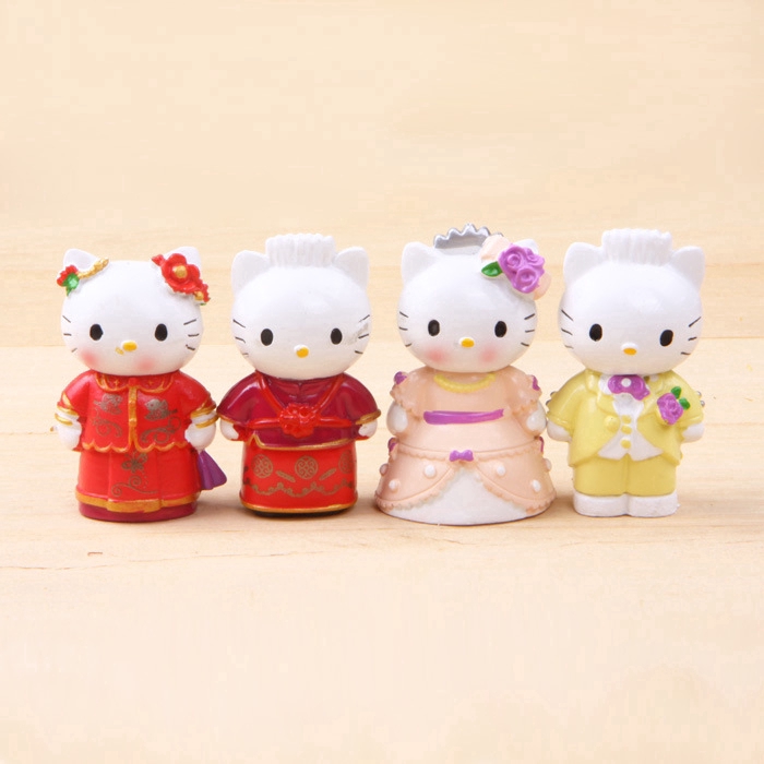 Bộ 4 búp bê Hello Kitty họa tiết đám cưới xinh xắn làm quà cho bé