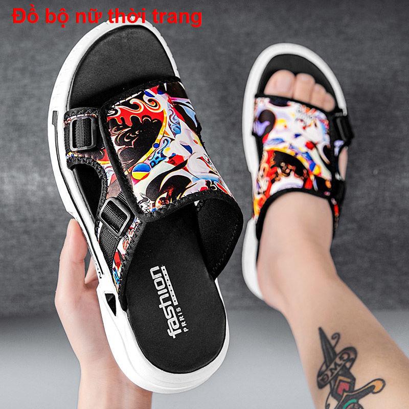 giày gót2021 new sandals nam dép xỏ ngón mùa hè và xu hướng Phiên bản Hàn Quốc chống trơn trượt khử mùi mặc b11