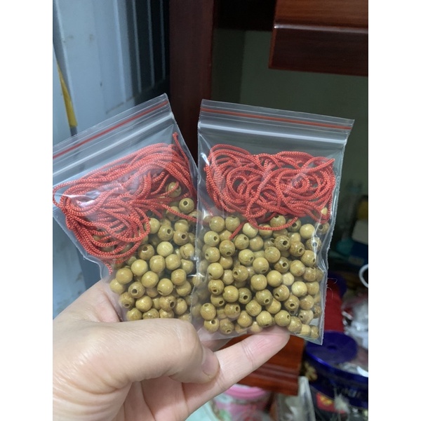 50 hạt dâu tằm chuẩn + 2m dây xâu vòng cho bé
