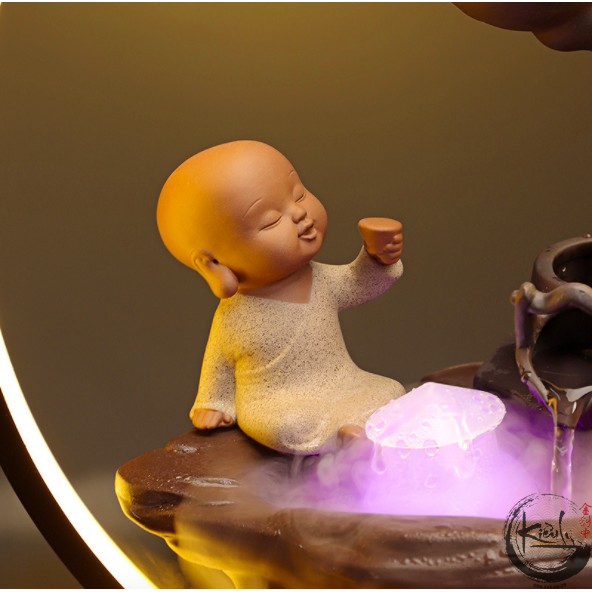 THÁC NƯỚC PHONG THUỶ Chú tiểu uống trà | BigBuy360 - bigbuy360.vn