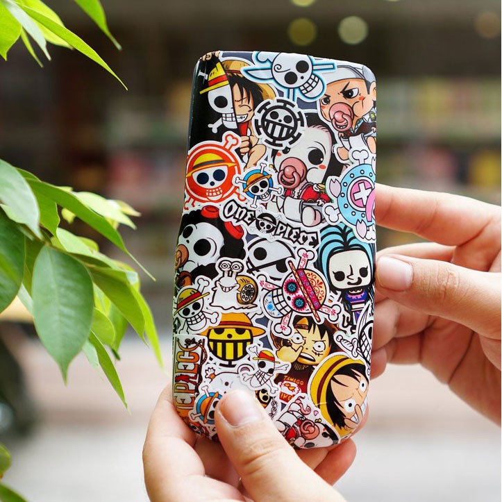 Sticker One piece dán mũ bảo hiểm, vali, laptop, điện thoại PVC chống nước