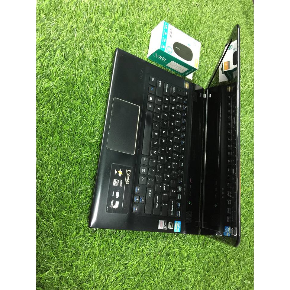 Sang chảnh ,đẳng cấp Sony vaio SVE14 Core i5-3210M Ram 4gb HDD 320gb màn 14inh cạc HD 4000 tặng túi,chuột không dây | BigBuy360 - bigbuy360.vn