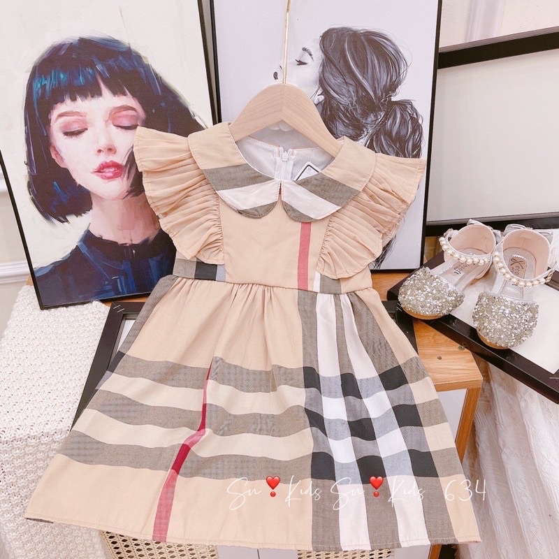 Váy kẻ Bbr cánh tiên bé gái