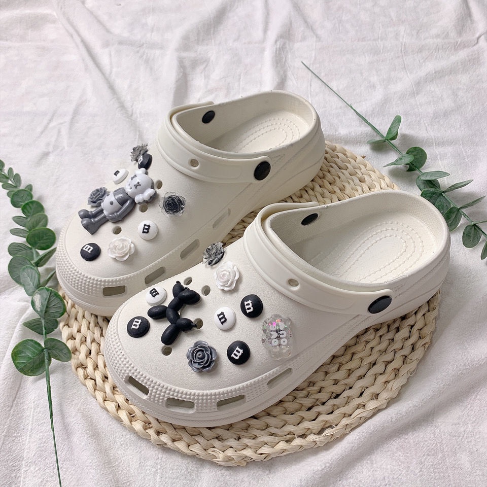 Giày Sandal Đế Dày Tăng Chiều Cao Chống Trượt Đính Búp Bê Hoạt Hình Và Bong Bóng Dễ Thương Thời Trang Mùa Hè Dành Cho Bạn Nữ