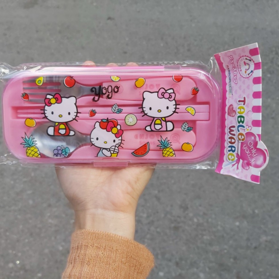 Bộ Thìa , Dĩa, Đũa 3 Chi Tiết Có Hộp Đựng Hình Đôrêmon, Hello Kitty