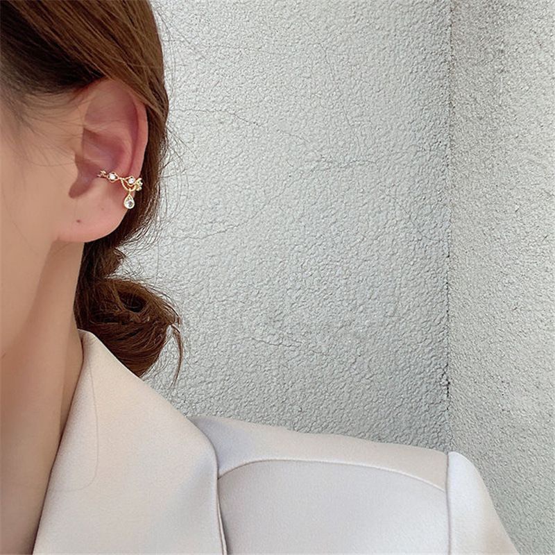 Khuyên Đơn Kẹp Vành Tai Không Xỏ Lỗ Đính Đá Thời Trang RS_904.M01