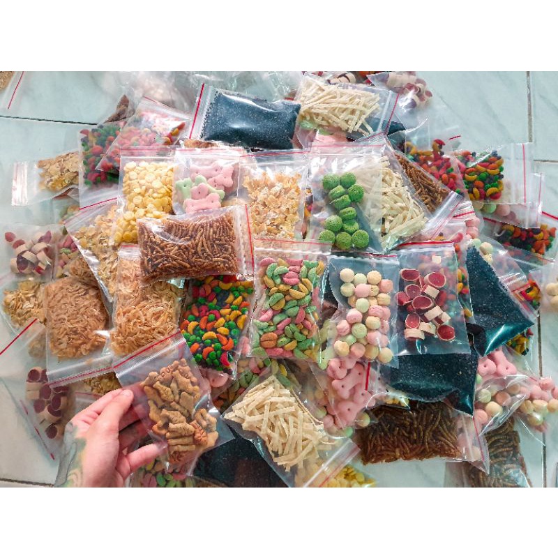 Thức ăn dặm đồng giá 3k