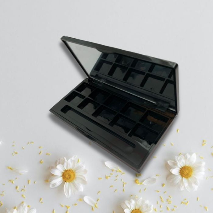 Bảng 10 ô rỗng chiết son, phấn mắt có nắp đậy kèm gương mang đi làm, đi chơi, du lịch,...