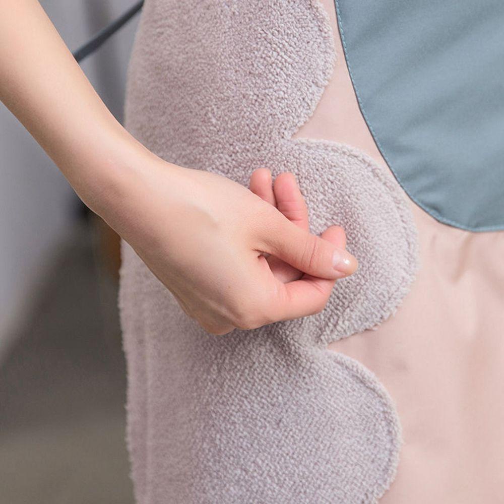 1 Tạp Dề Họa Tiết Hoạt Hình Chống Dầu Có Túi Đựng Tiện Dụng Cho Nữ