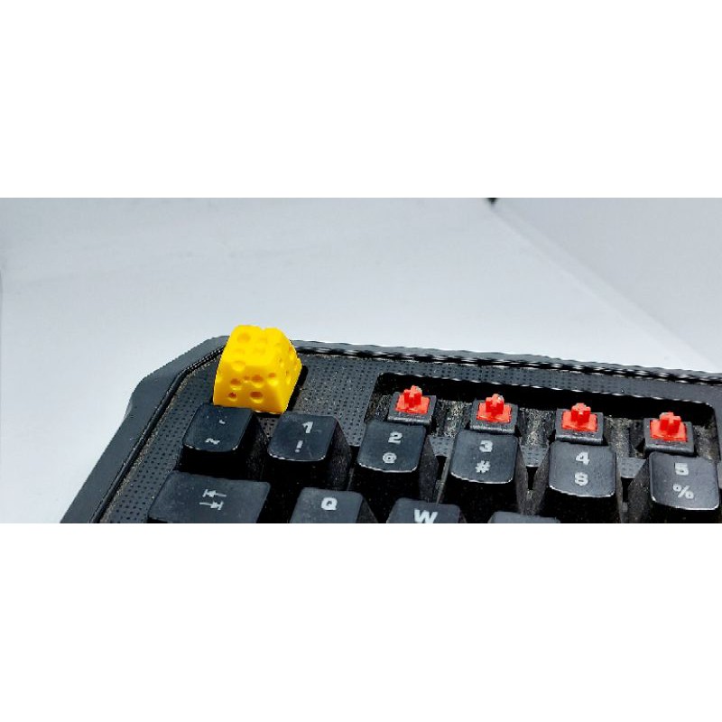 Keycap cheese clone trang trí bàn phím cơ gaming.