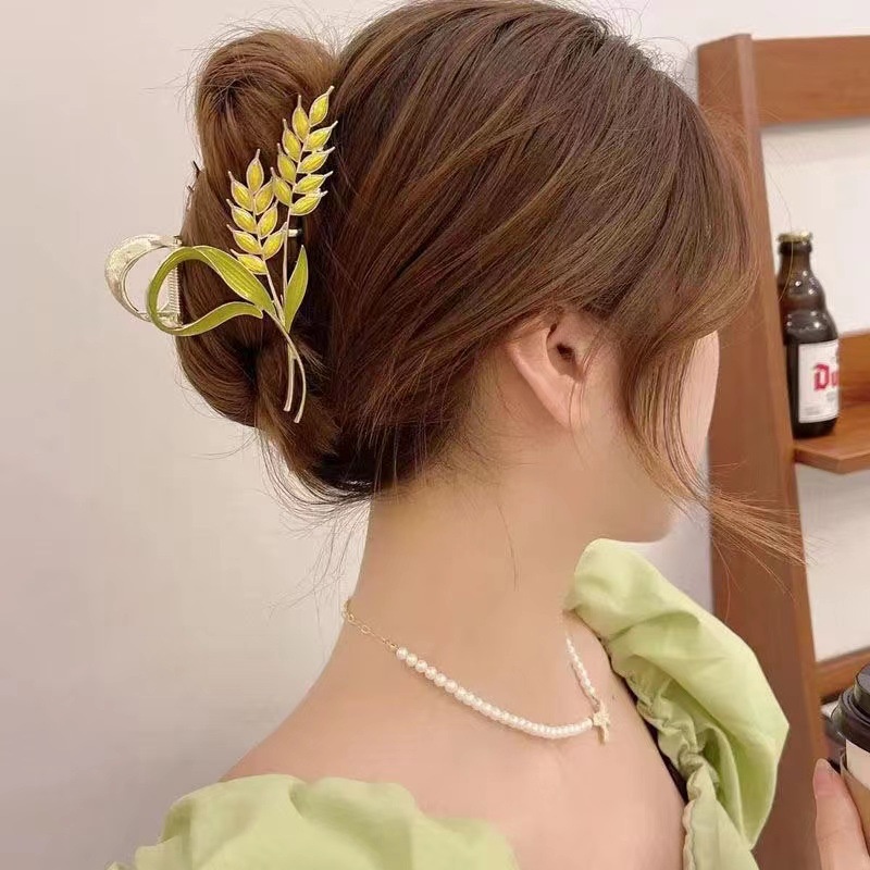 Kẹp Tai Cá Mập Phong Cách Mới 2022